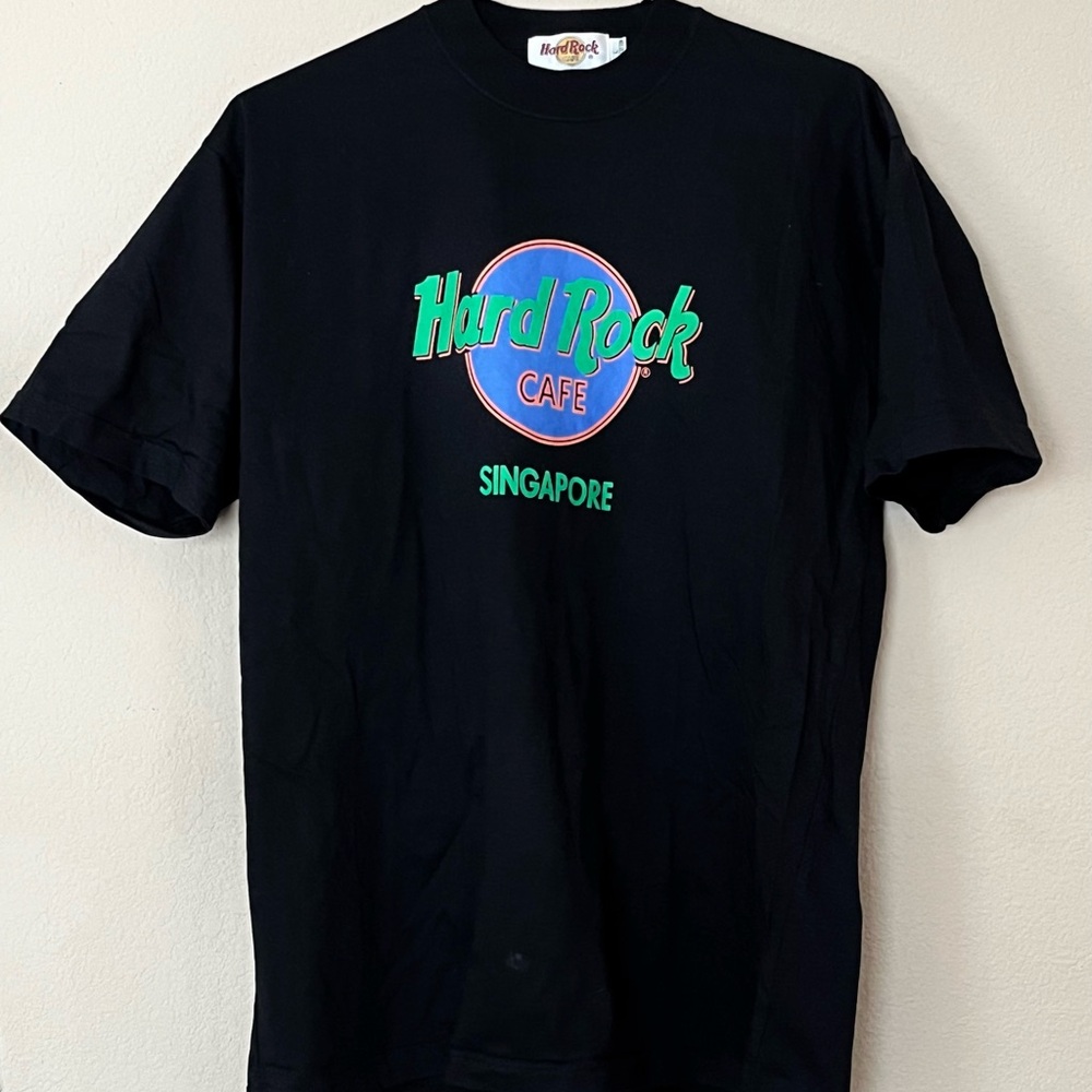 Hard Rock Singapore tee